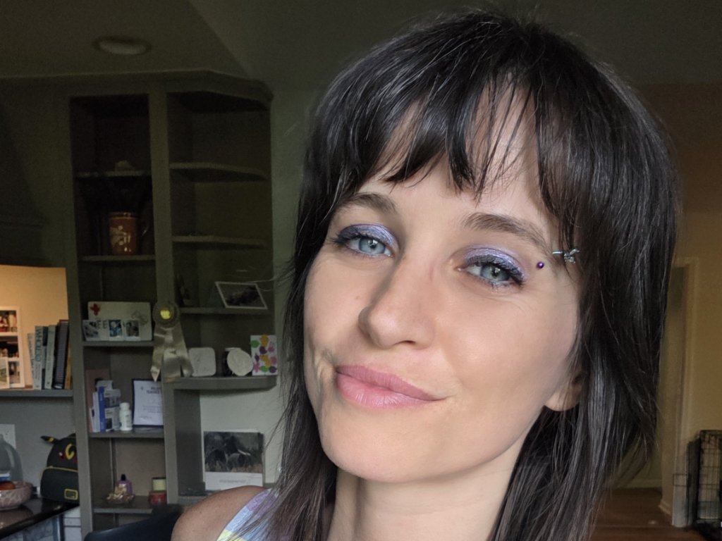 Liviera handmade shimmer eyeliner