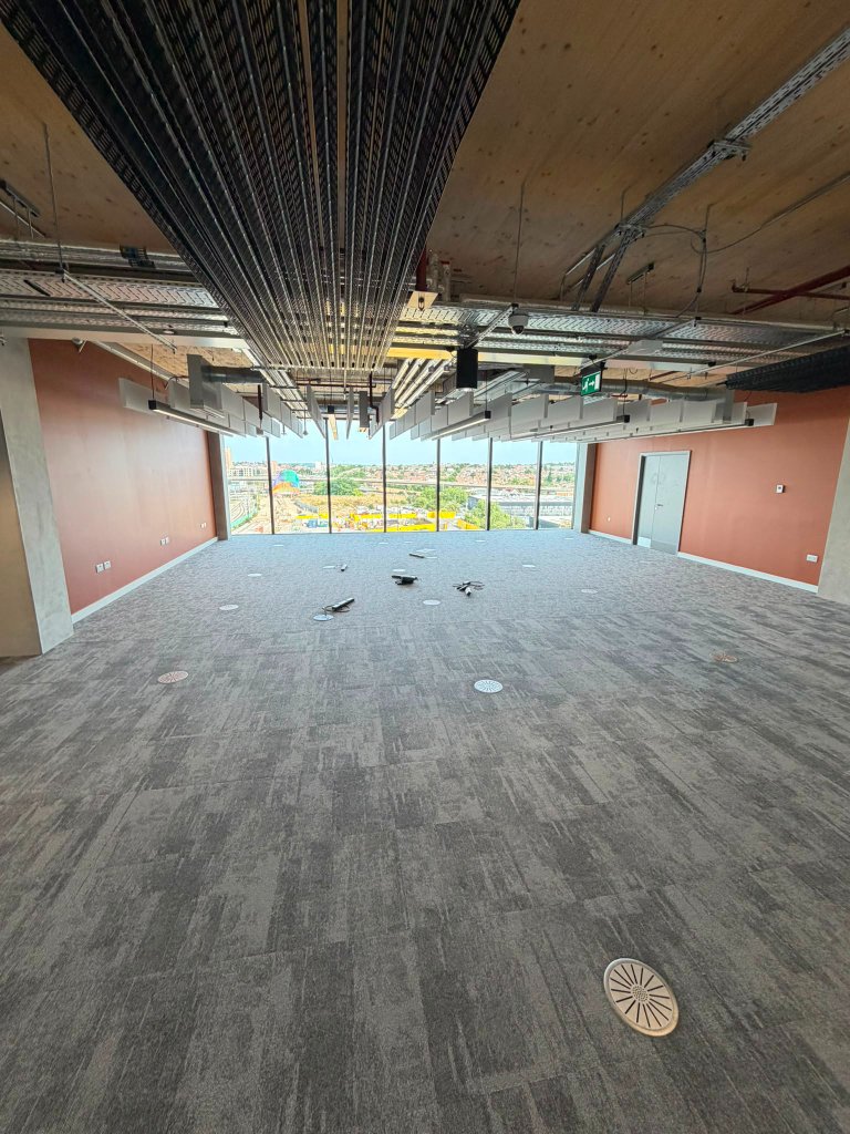 Open plan floor — primary containment and structured cabling