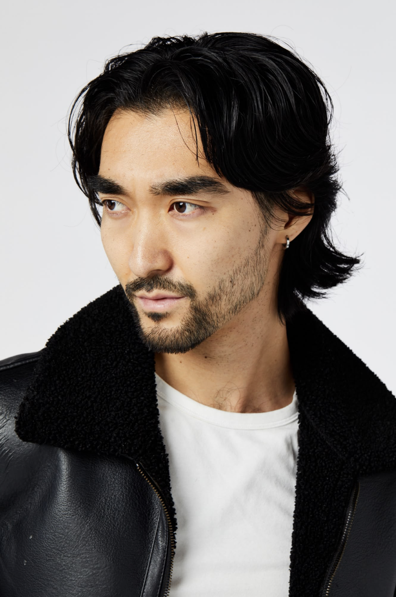 Shoulder-length layered wet-look
