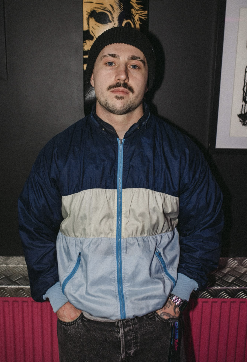 JOE — BARBER
