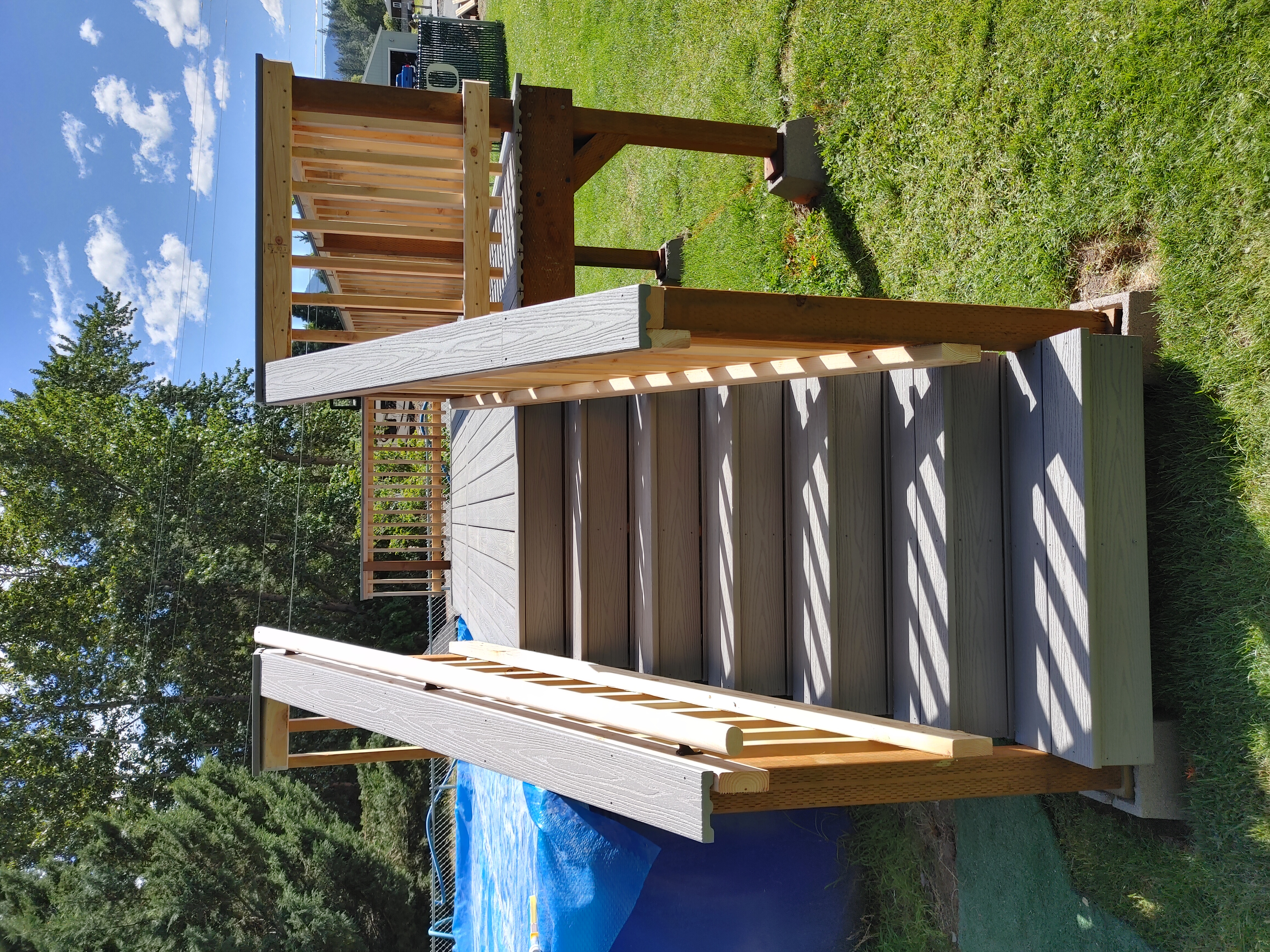 Above-Ground Fiberon Cottage Pool Deck with Cedar Handrail 2