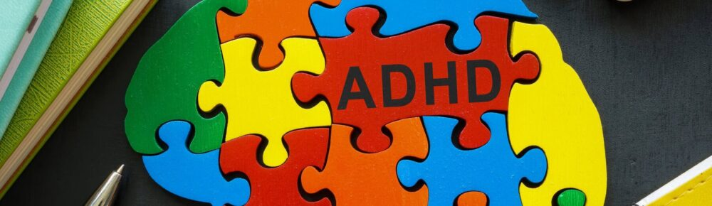 Brain-shaped puzzle spelling ADHD