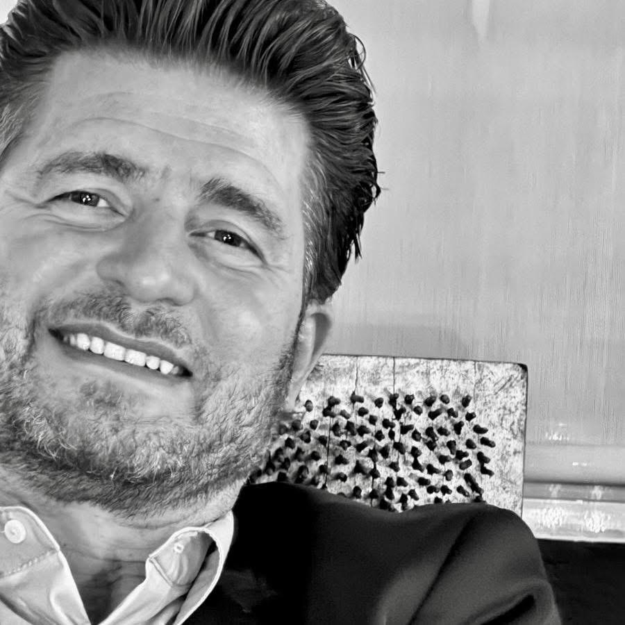 Alejandro Correia speaking