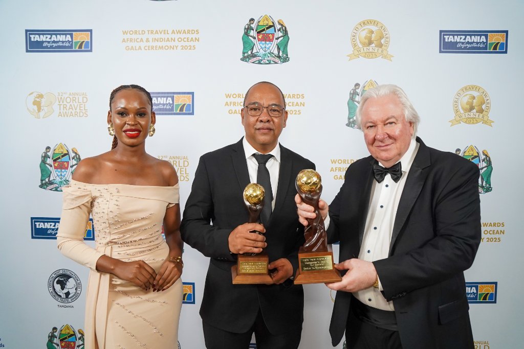 Cactus Tours Madagascar team receiving World Travel Awards at the Africa & Indian Ocean Gala Ceremony 2025