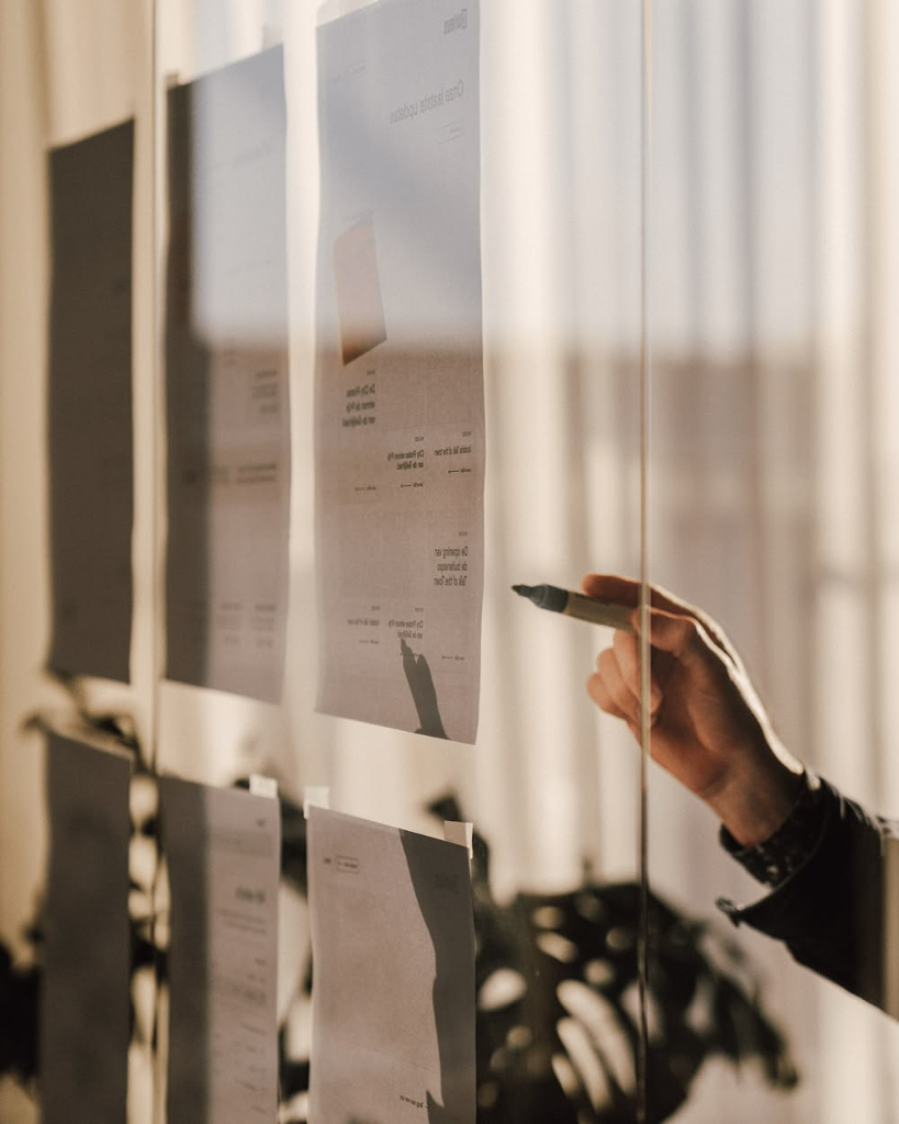 Etapa de Briefing no processo ONOM de produção de projetos em acrílico premium