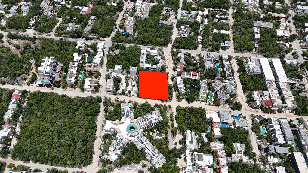 Terrain de 2500 m² à Région 15, densidad H3, Tulum — HRE_T_045