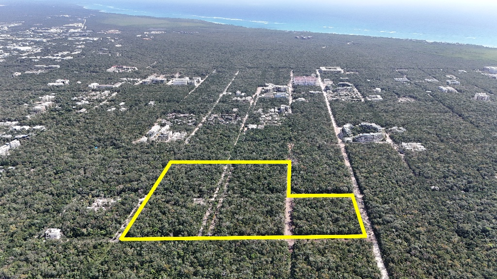Terrain de 817 m² à Région 15, densidad H2, Tulum — HRE_SOF_279_013