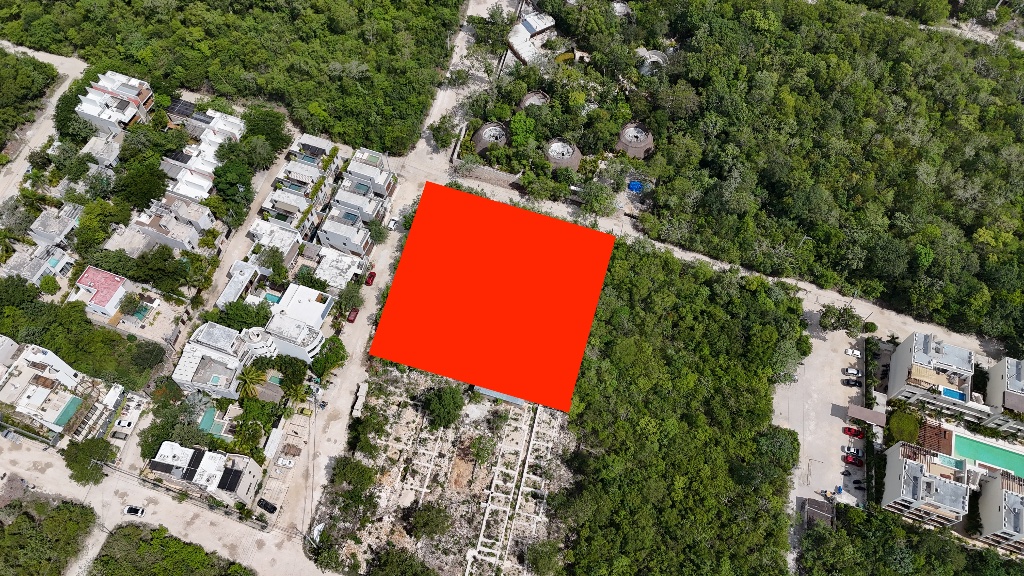 Terrain de 2500 m² à Région 15, densidad H3, Tulum — HRE_T_047