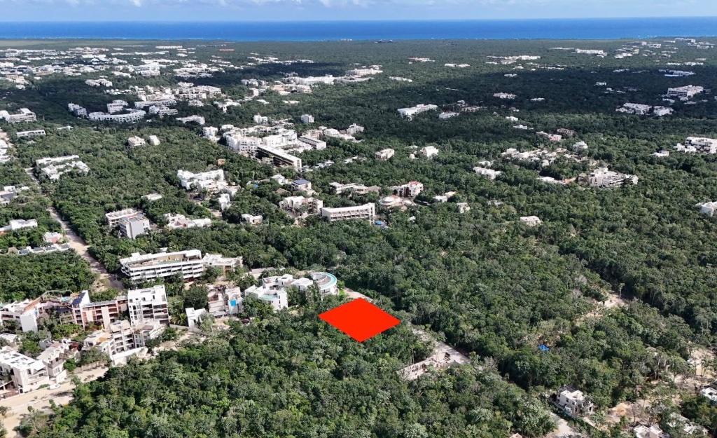 Terrain de 1200 m² à Région 12, densidad MS/MB, Tulum — HRE_T_025