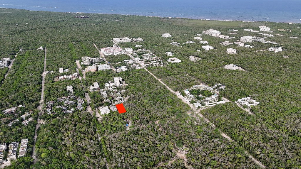 Terrain de 555 m² à Région 15, densidad H2, Tulum — HRE_T_016