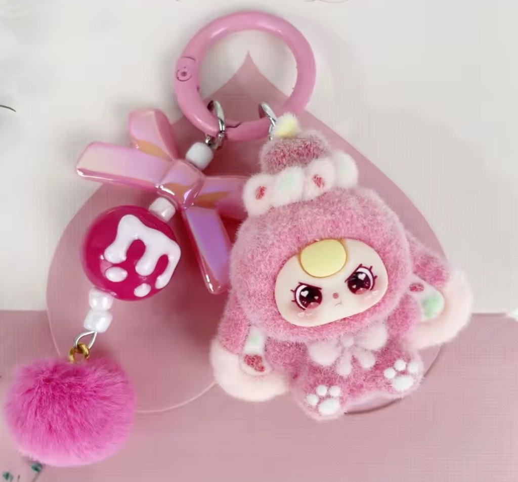 Baby Three Mini Keychain with Charms *4 colors*