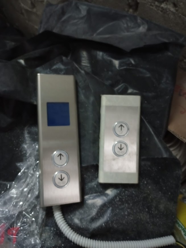 MRL 800 — paneles de botones de llamada