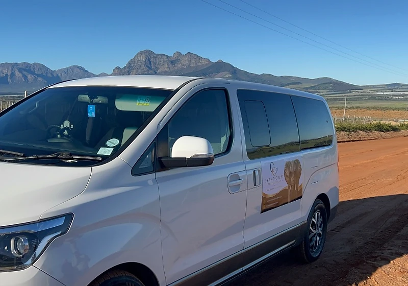 Grand Crest private vehicle in the Cape Winelands