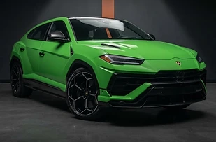 2023 Lamborghini Urus Performante