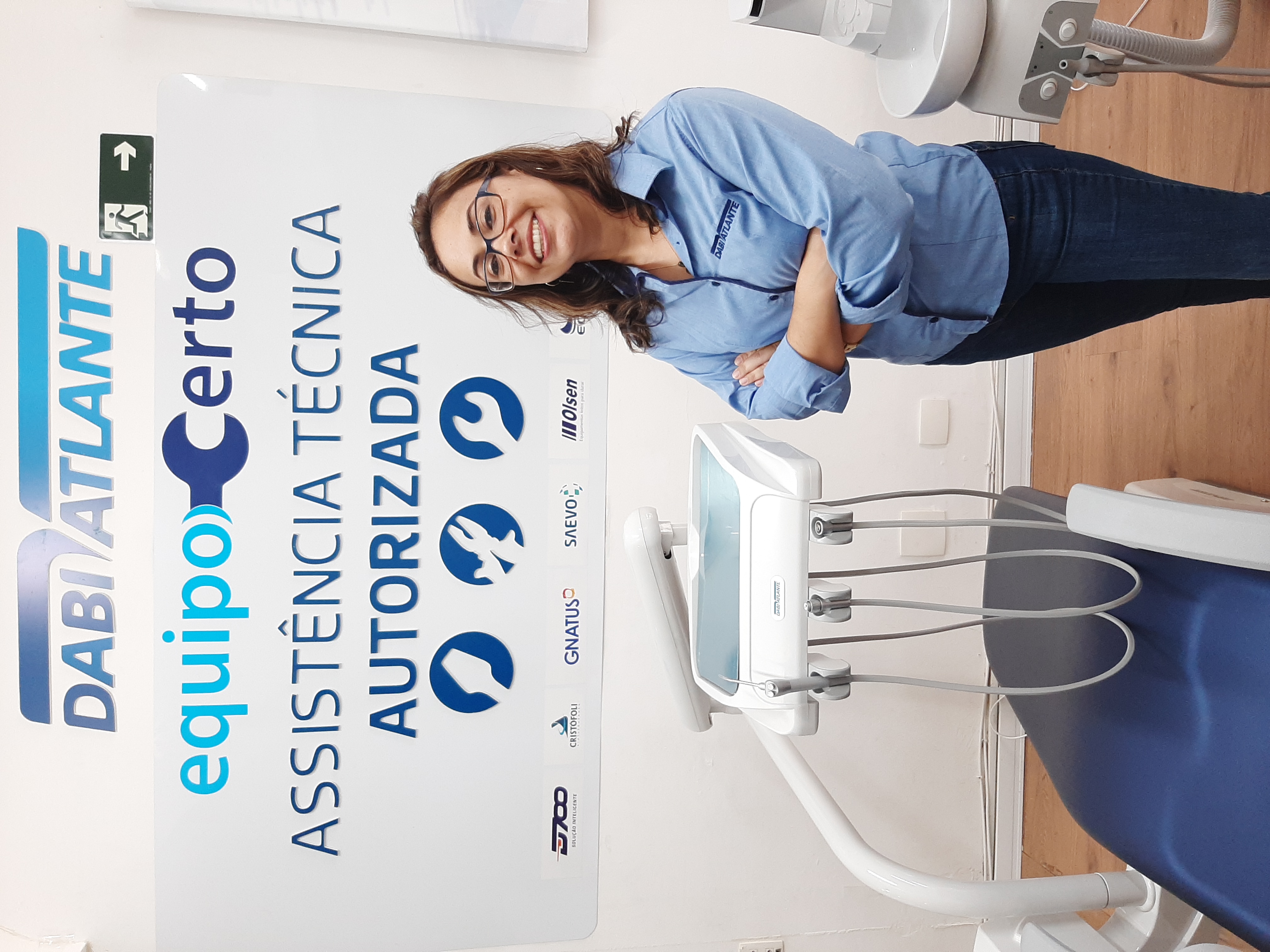Michele — Gerente comercial