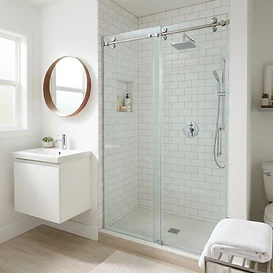 Single sliding shower door