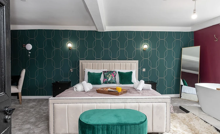 Y-LLWYN-BEDROOM-1A — property photography in Menai Bridge