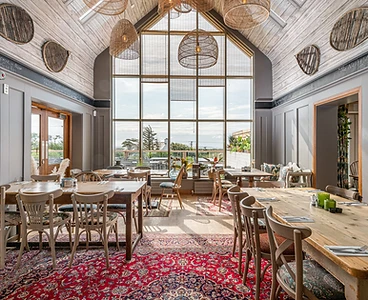 WHITE-EAGLE-RESTAURANT-10