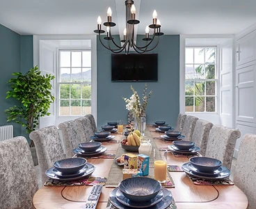 Y-LLWYN-DINING-ROOM-3