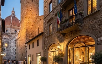 A cinematic view of Hotel Brunelleschi in Florence