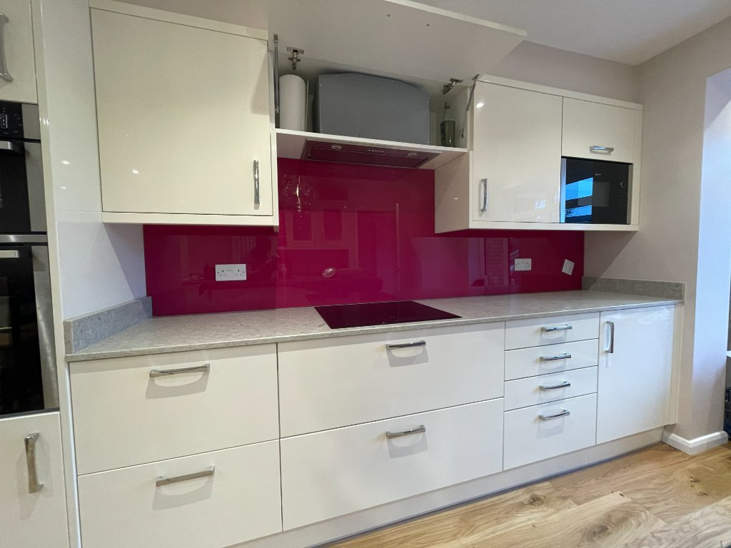 Glass splashbacks