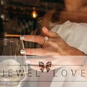 Jewellove — woman with ring