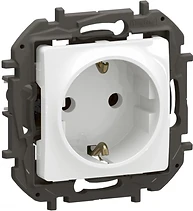 КОНТАКТ ШУКО 2P+E 16 A С ВИНТОВИ КЛЕМИ БЯЛ, СЕРИЯ NILOE NEW, NP3121WH, LEGRAND