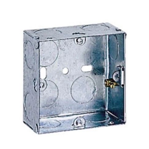 МЕТАЛНА КОНЗОЛА ЗА БОЙЛЕРЕН КЛЮЧ, КВАДРАТНА 86X86 MM, 35 MM, LEGRAND