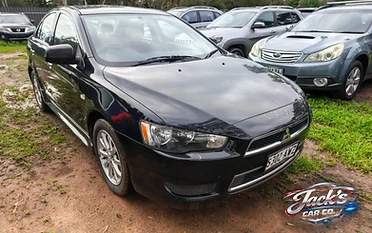 2013 Mitsubishi lancer lx