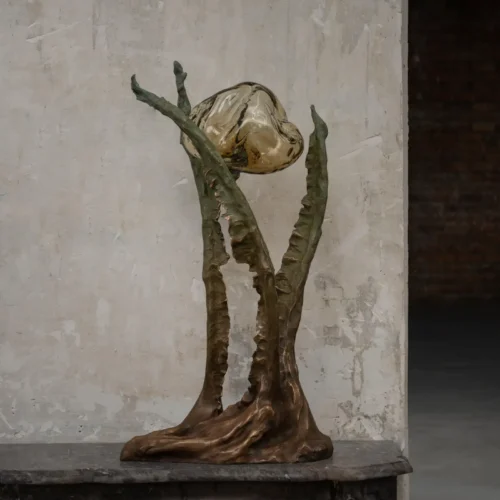 Posidoni Table Lamp by Emilie Lemardeley — luminous sculpture in glass, metal, bronze (detail 3)