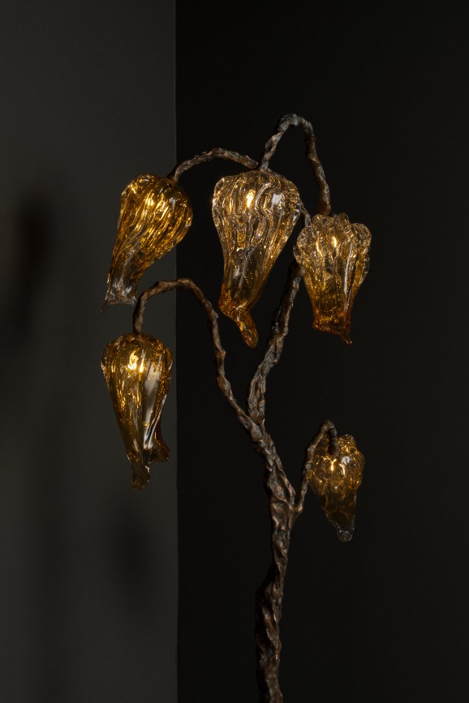 Eurydice by Emilie Lemardeley — luminous sculpture in glass, metal, bronze (view 3)