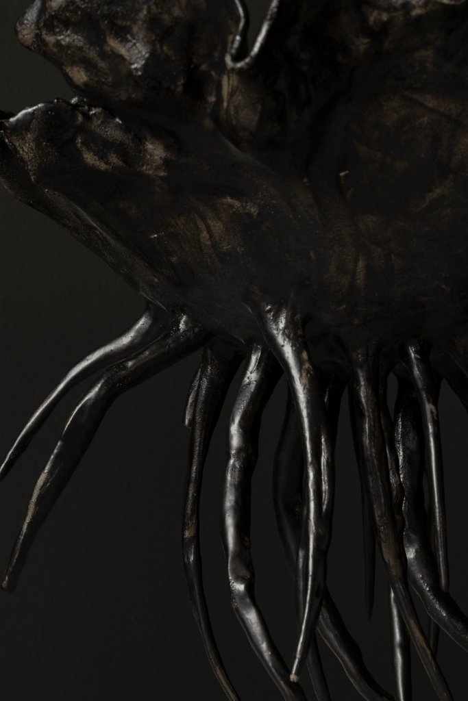 Anoixis by Emilie Lemardeley — functional sculpture in ceramic (detail 11)