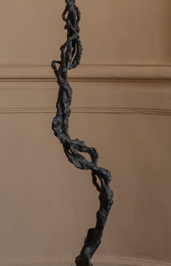 Seed Floor Lamp by Emilie Lemardeley — luminous sculpture in glass, metal, bronze (detail 4)