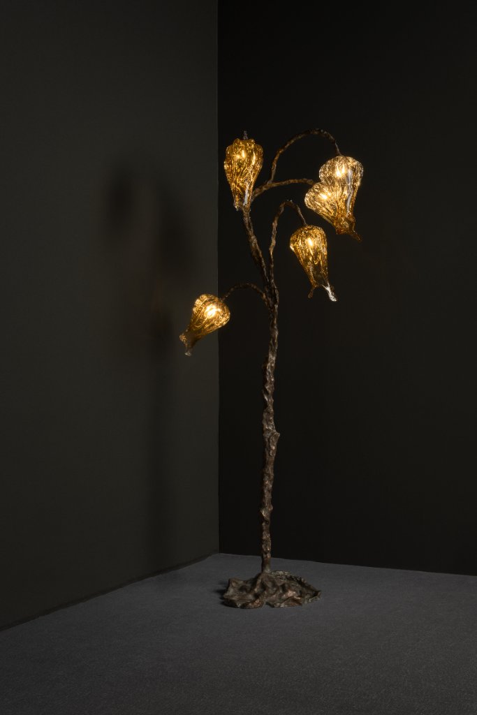 Eurydice by Emilie Lemardeley — luminous sculpture in glass, metal, bronze (view 2)