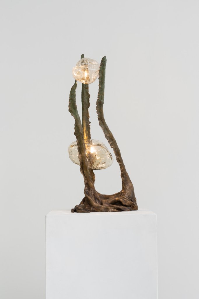 Posidoni Table Lamp 2 by Emilie Lemardeley — luminous sculpture in glass, metal, bronze (view 1)