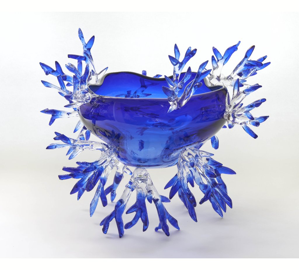 Dryade Vase by Emilie Lemardeley — functional sculpture in blown glass (view 3)