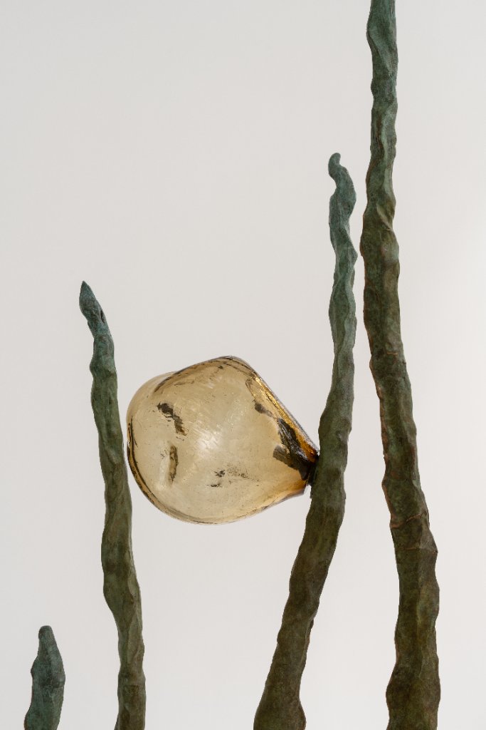 Posidoni Floor Lamp by Emilie Lemardeley — luminous sculpture in glass, metal, bronze (view 3)