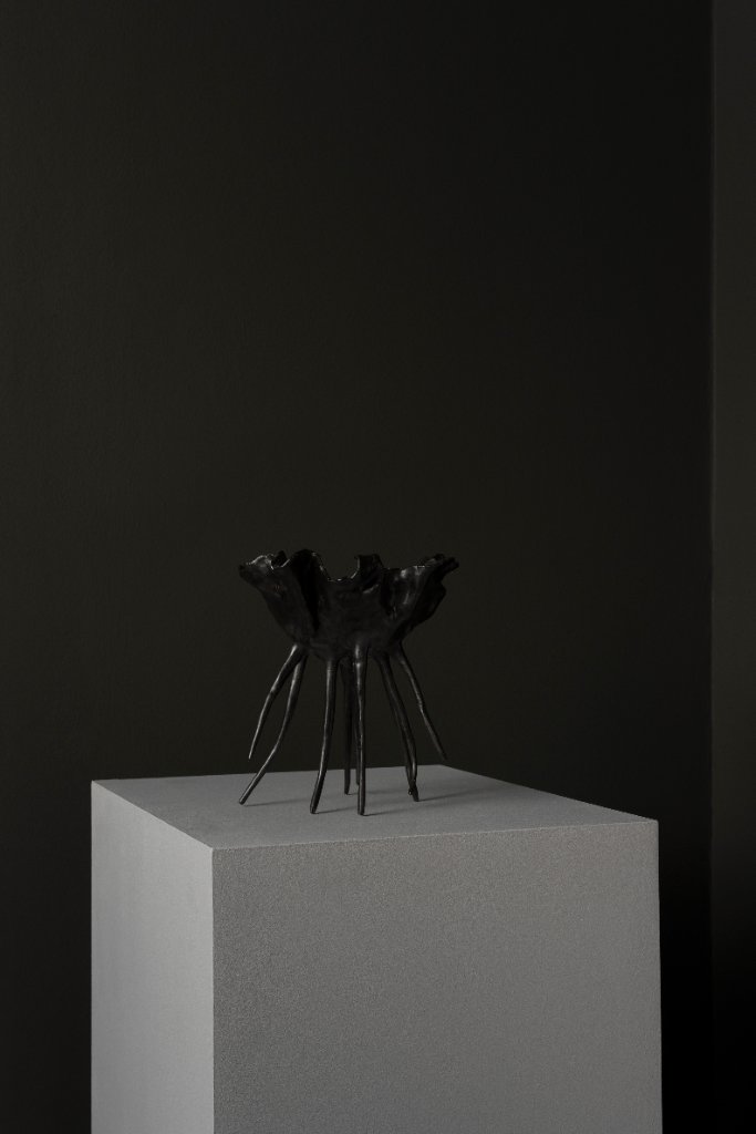 Anoixis by Emilie Lemardeley — functional sculpture in ceramic (detail 6)
