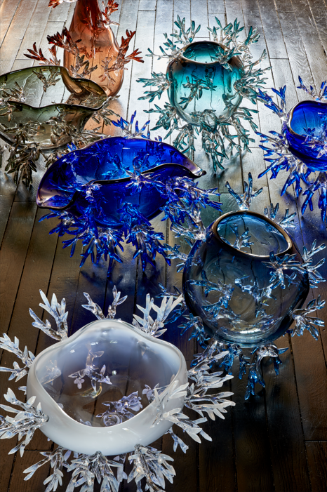 Dryade Vase by Emilie Lemardeley — functional sculpture in blown glass (detail 6)