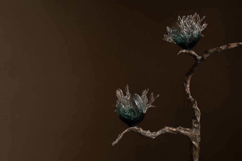 Dryade Table Lamp by Emilie Lemardeley — luminous sculpture in glass, metal, bronze (view 1)