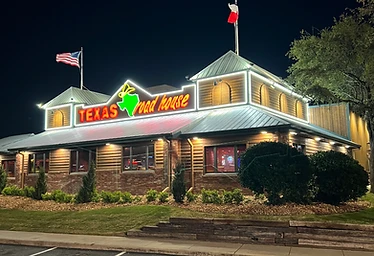 Texas Roadhouse — Nighttime Exterior
