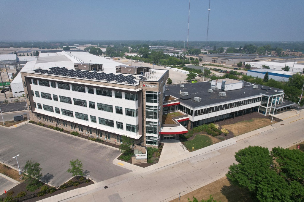 220 W. Capitol Drive