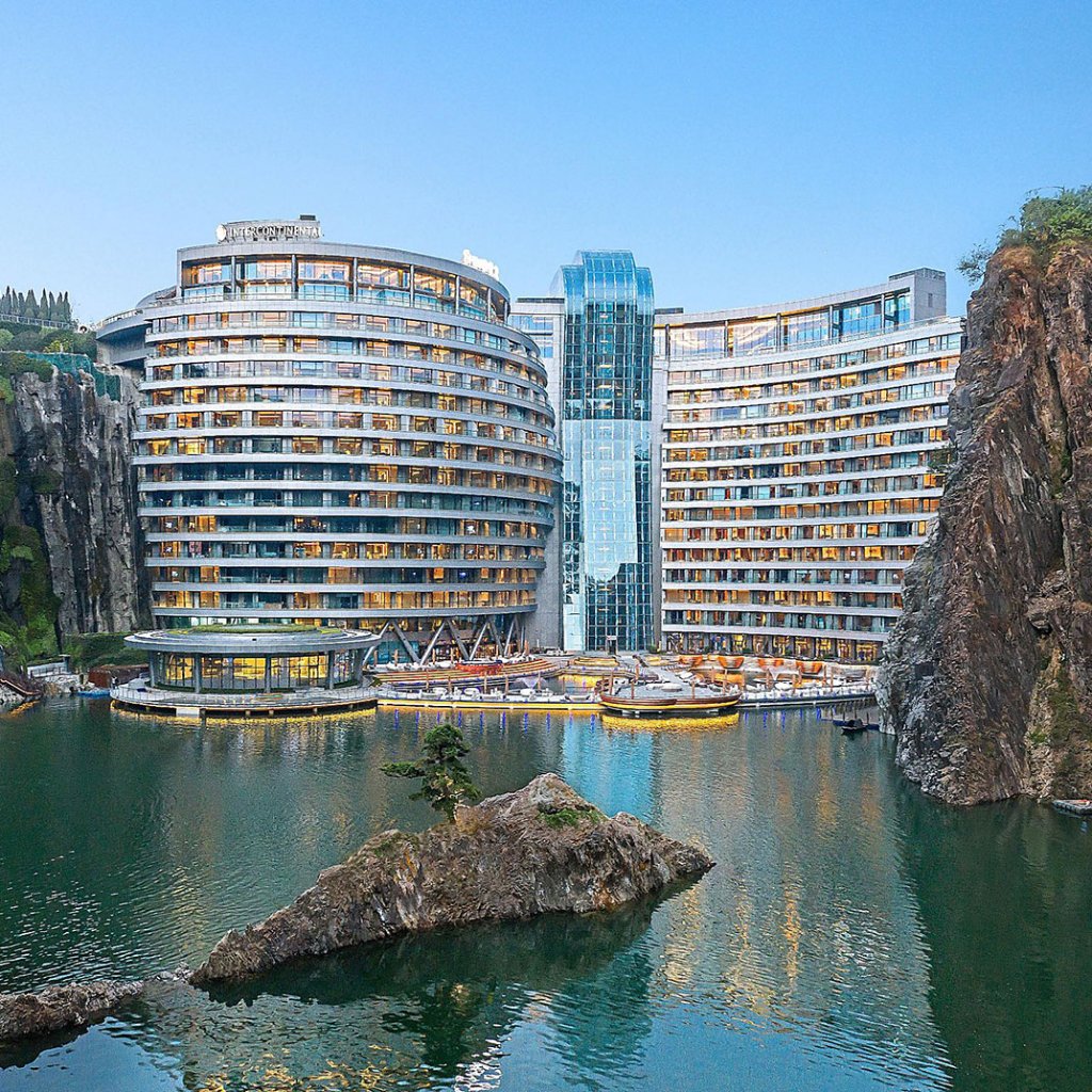 InterContinental Shanghai Wonderland