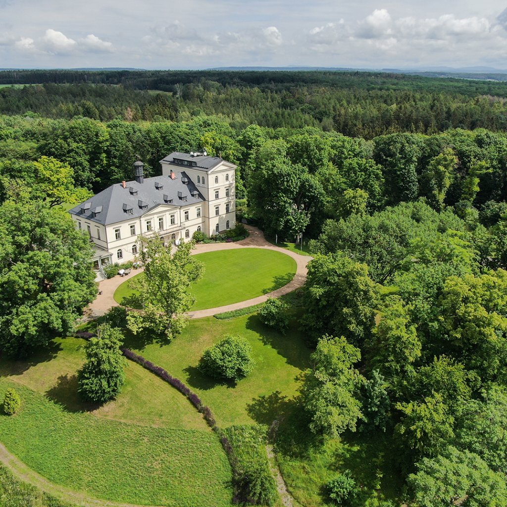 Château Mcely