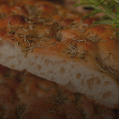 Focaccia mit Rosmarin