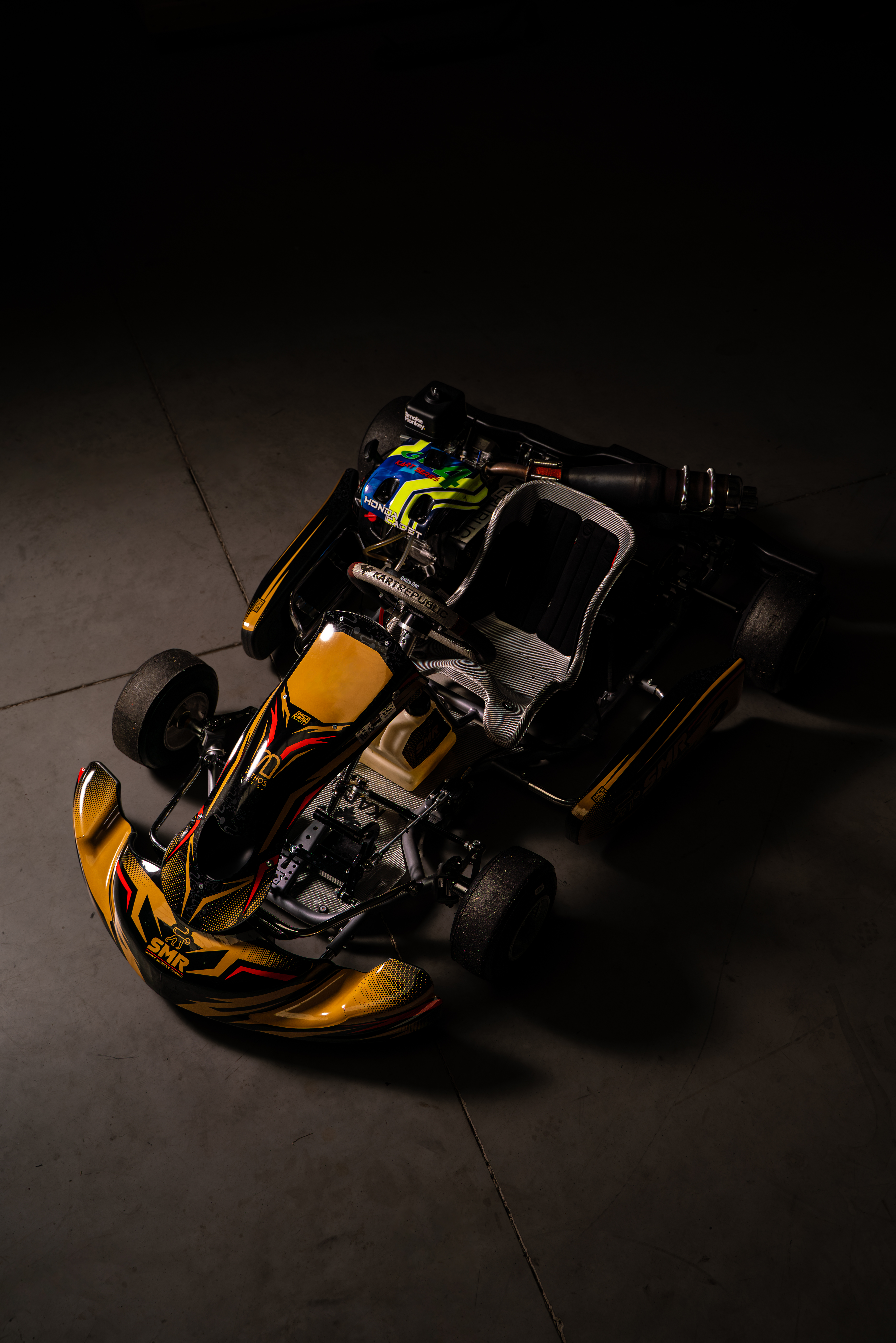 SMR kart livery — front three-quarter