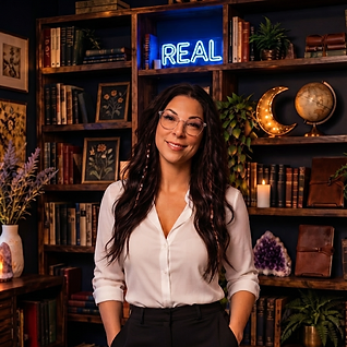 Analena Shull — astrologer and founder of Rebirth & Alchemy