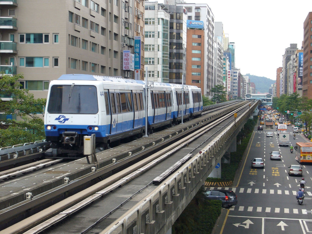 捷運忠孝復興站
