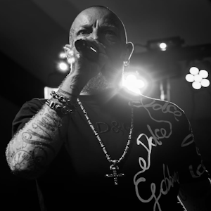 Leo Romero Live