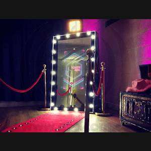 Magic Mirror Booth (2 Hr)